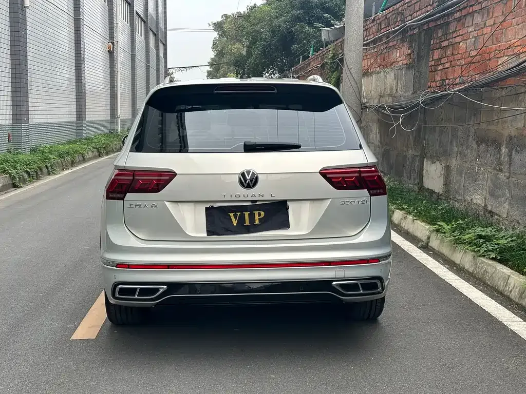 Volkswagen Tiguan L 2023 из CN, фото 3