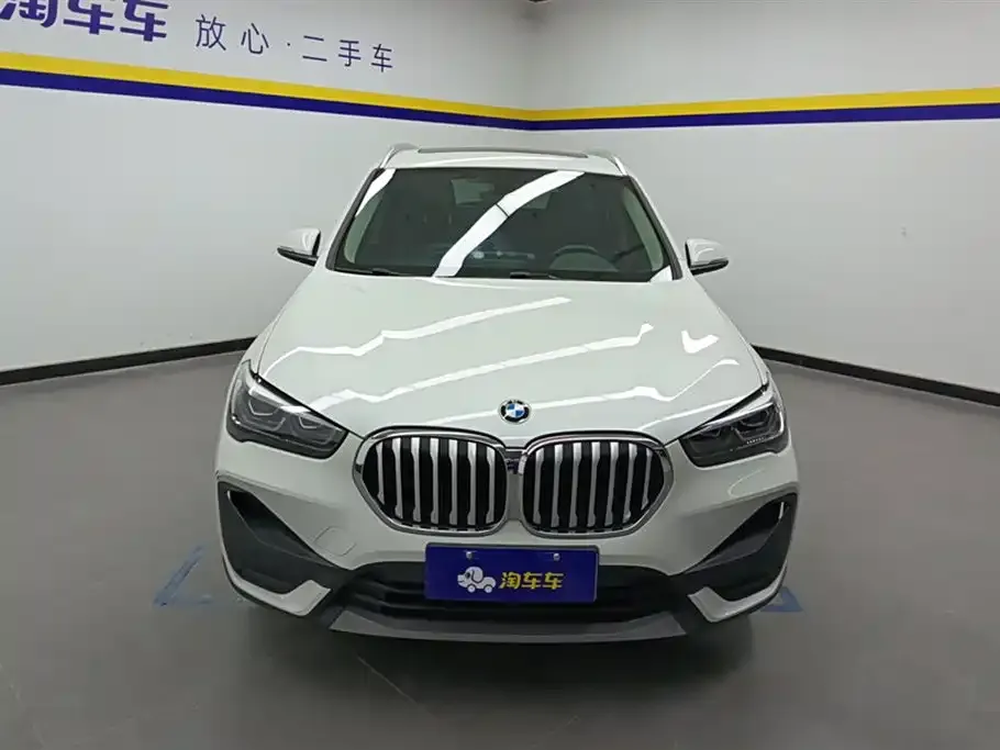 BMW X1 — фото 2