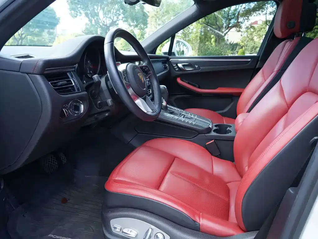 Porsche Macan 2021 из CN, фото 6