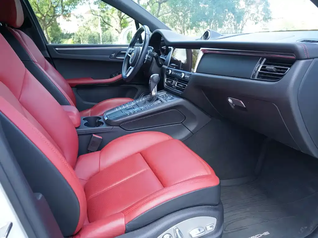 Porsche Macan 2021 из CN, фото 7