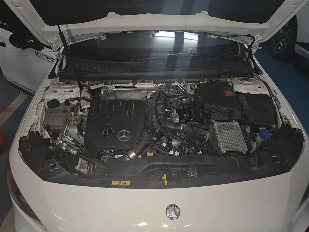 Mercedes-Benz A-Class 2023 из CN, фото 10