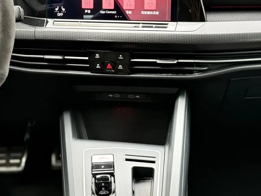 Volkswagen Golf GTI 2022 из CN, фото 6