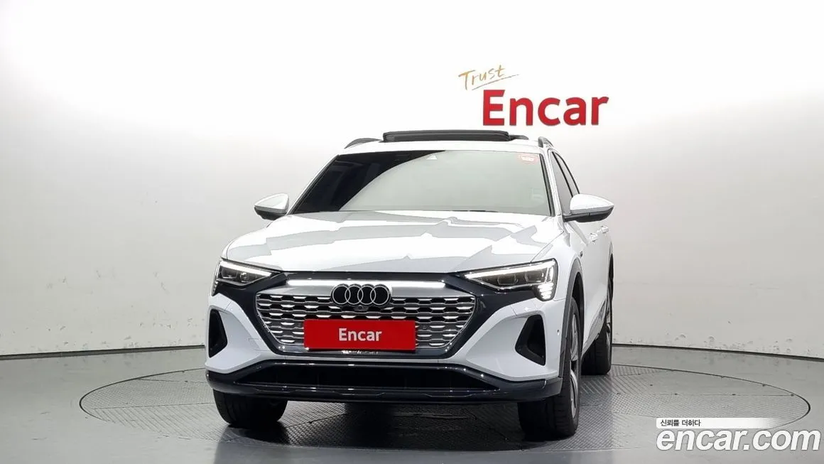 Audi Q8 e-tron 2024 из KR, фото 3
