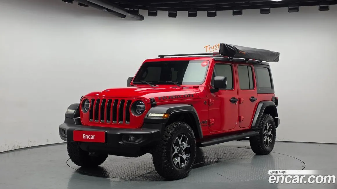 Jeep Wrangler — фото 1