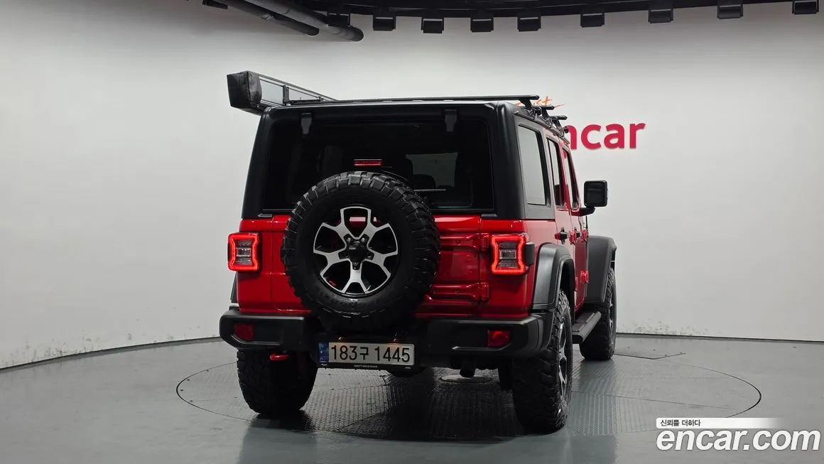 Jeep Wrangler — фото 4