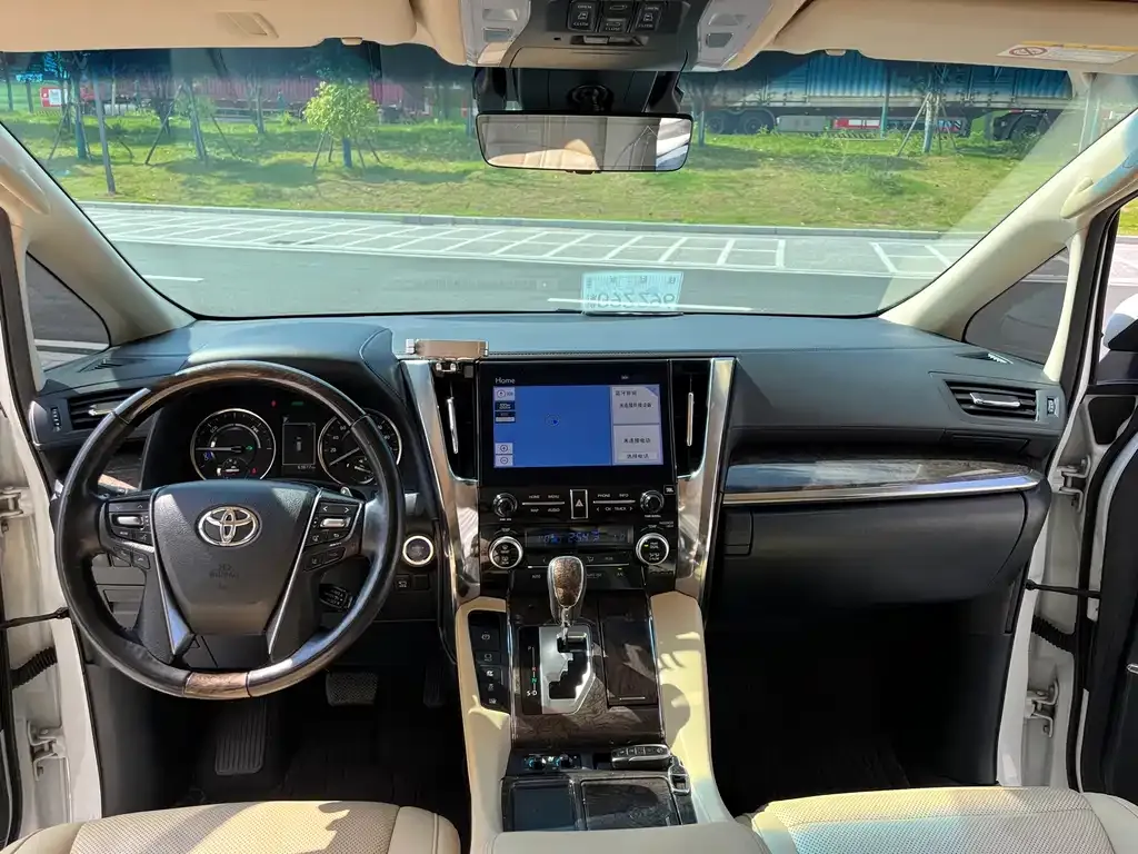 Toyota Vellfire 2022 из CN, фото 10