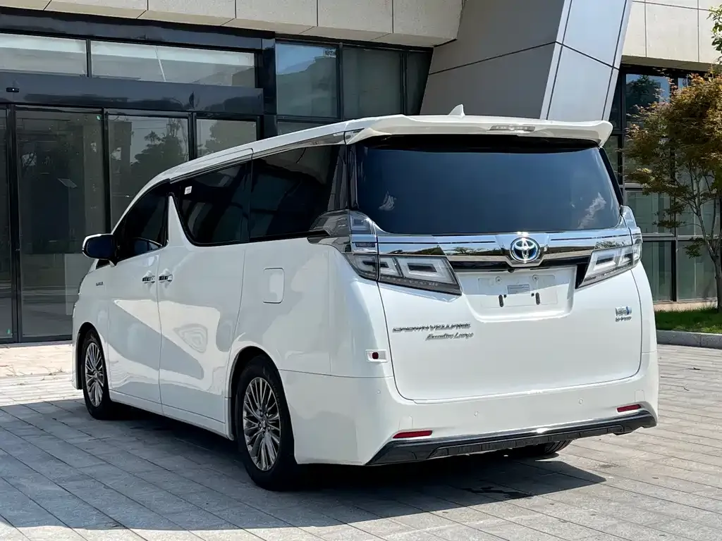 Toyota Vellfire 2022 из CN, фото 5
