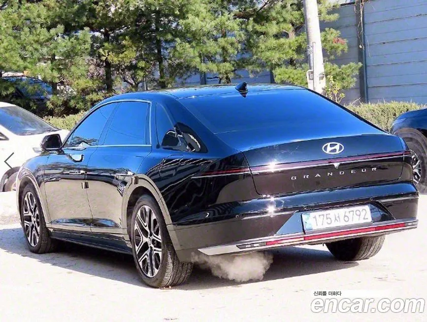 Hyundai Grandeur — фото 3