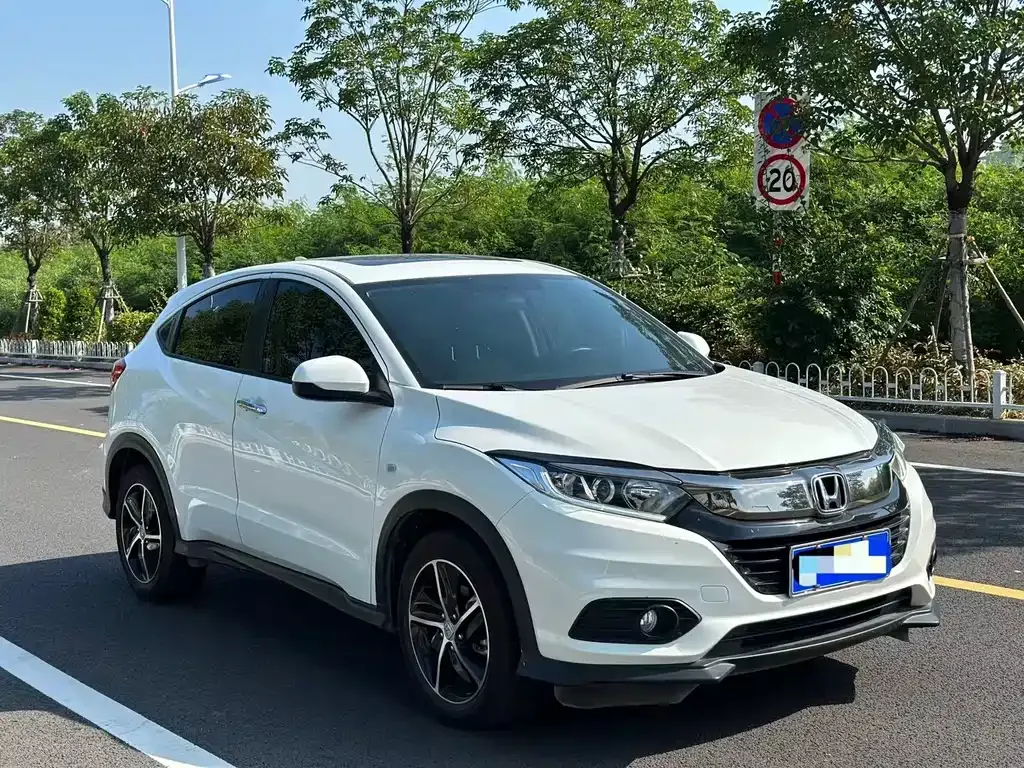 Honda Vezel 2021 из CN, фото 3