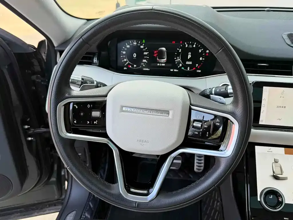 Land Rover Evoque — фото 10