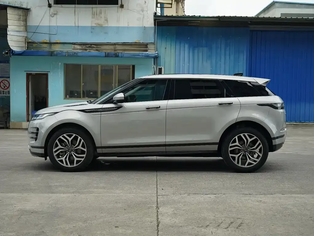 Land Rover Evoque — фото 10