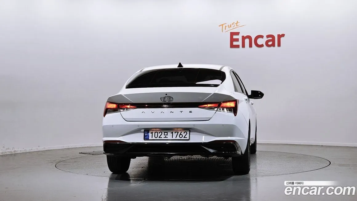 Hyundai AVANTE — фото 4
