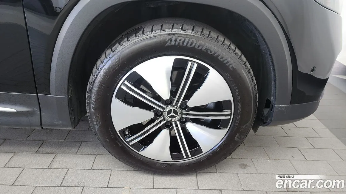 Mercedes-Benz EQB 2024 из KR, фото 5
