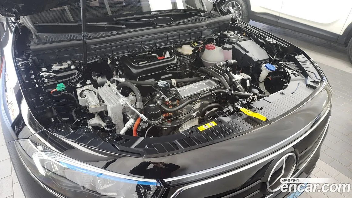 Mercedes-Benz EQB 2024 из KR, фото 6