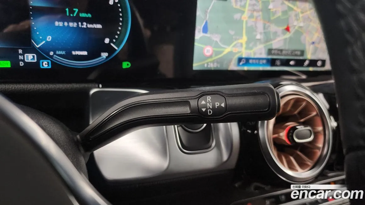Mercedes-Benz EQB 2024 из KR, фото 9