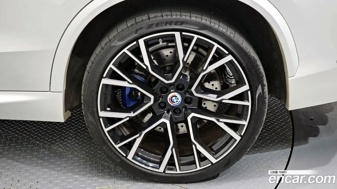 BMW X5M 2023 из KR, фото 5