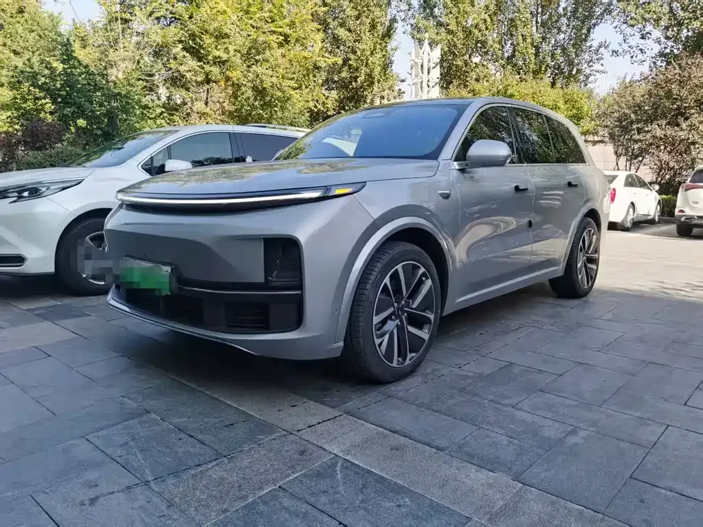 Li Auto L8 2023 из CN, фото 1