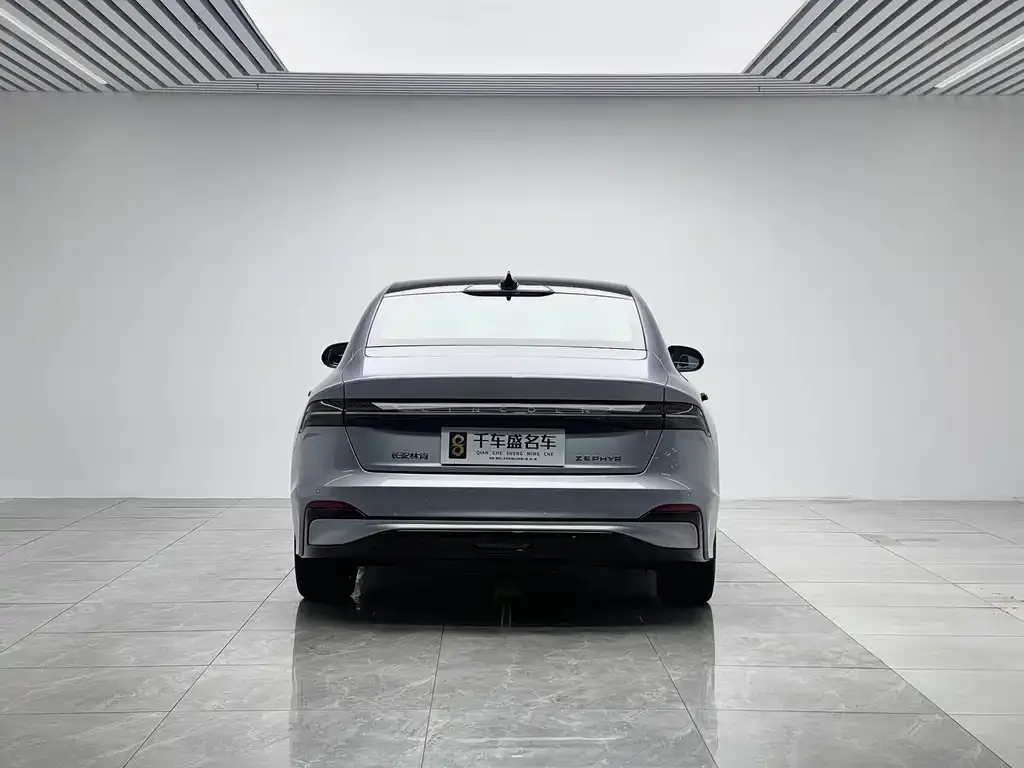 Lincoln Z 2024 из CN, фото 6