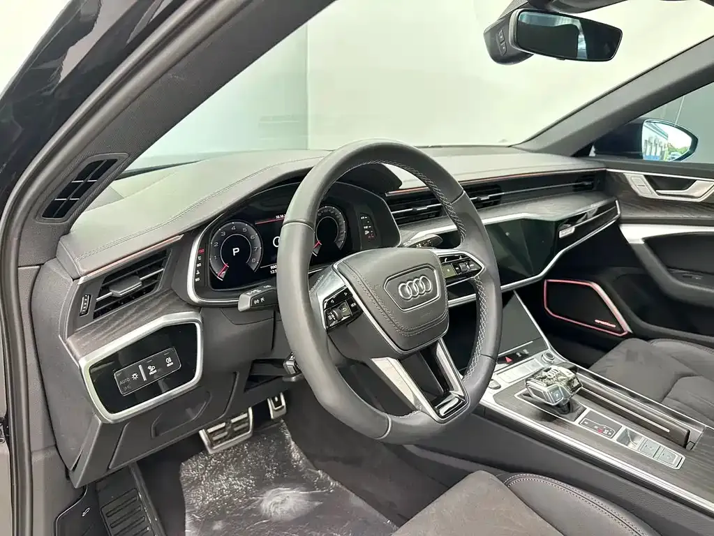 Audi A6L 2024 из CN, фото 5