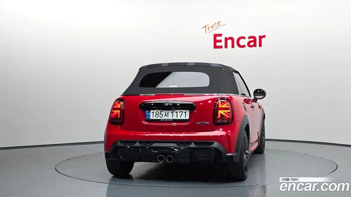 Mini Cooper Convertible 2023 из KR, фото 4