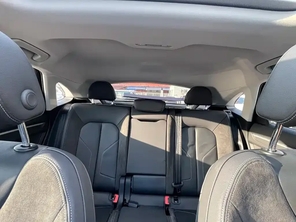 Audi Q3 Sportback 2023 из CN, фото 3
