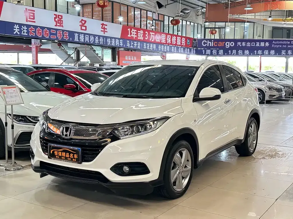 Honda Vezel — фото 1