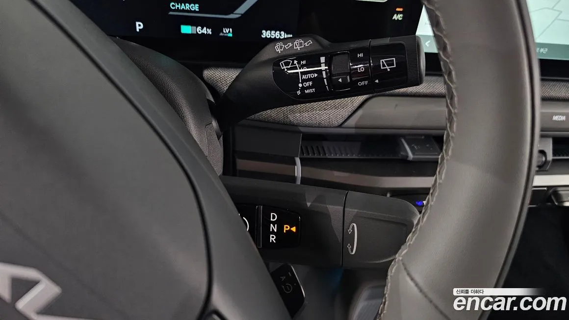 Kia EV3 — фото 9