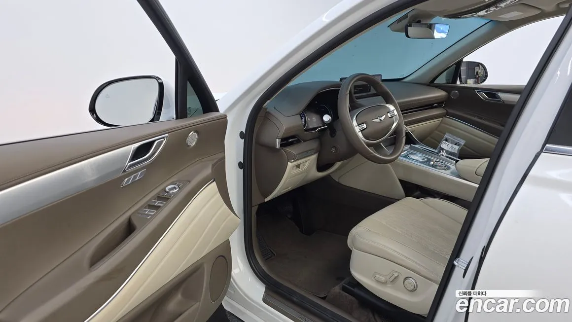 Genesis GV80 — фото 10