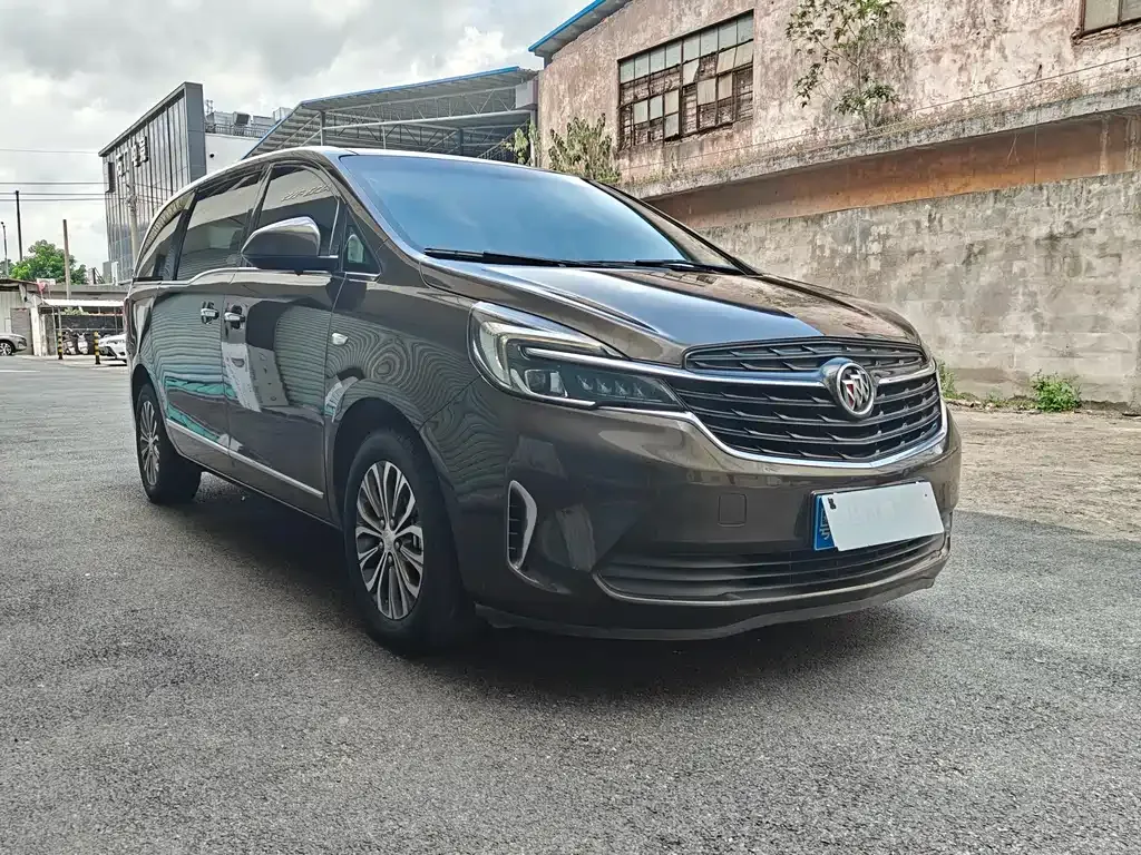 Buick GL8 2022 из CN, фото 3