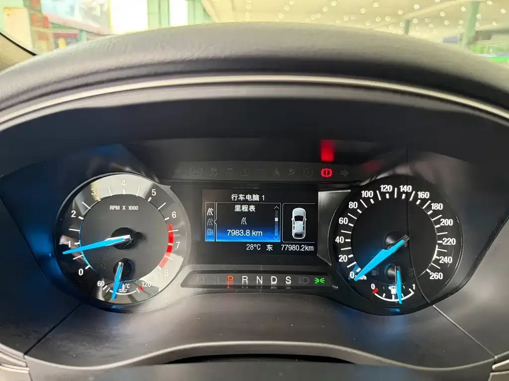 Ford Mondeo 2021 из CN, фото 7
