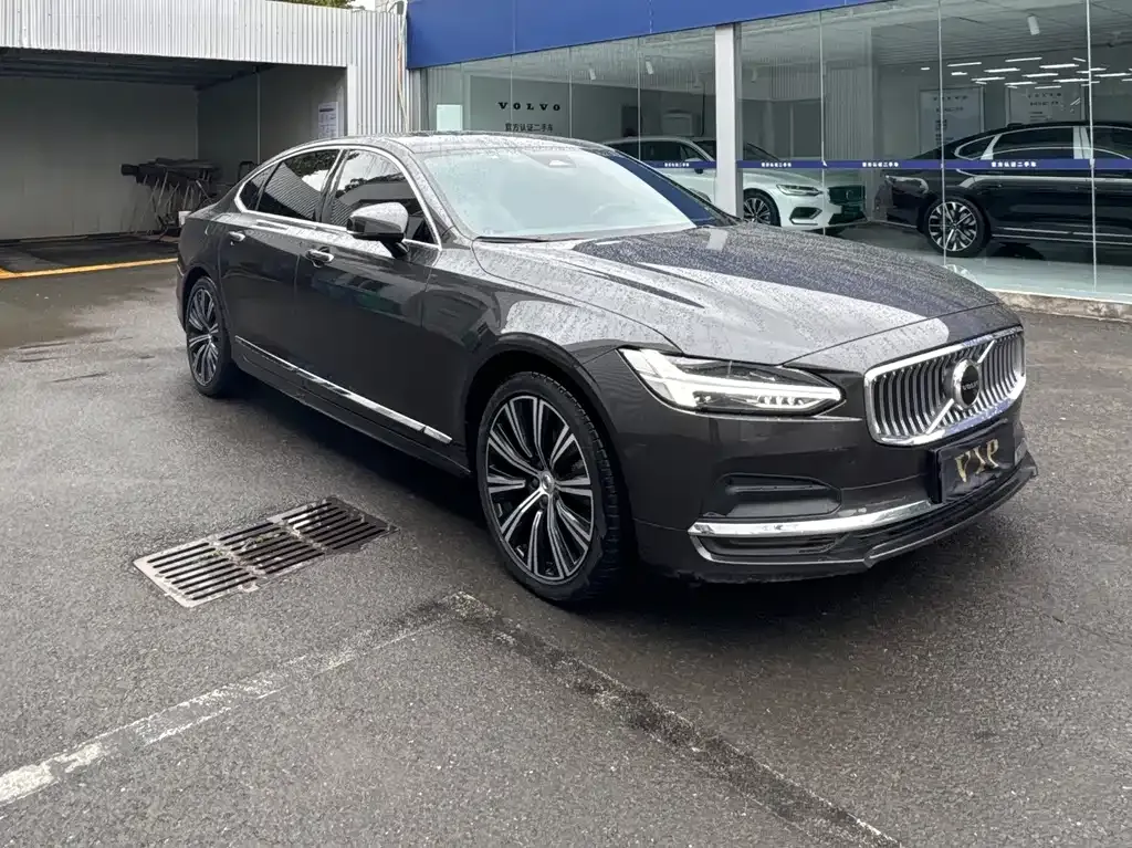 Volvo S90 — фото 3