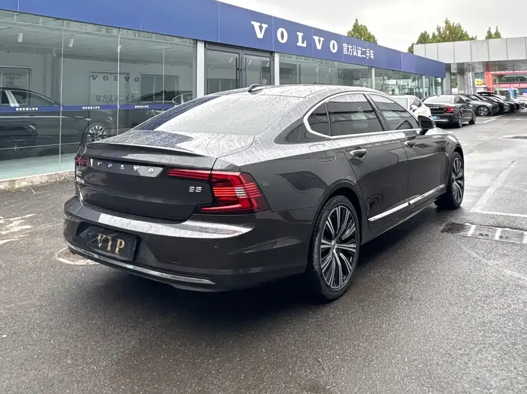 Volvo S90 — фото 5