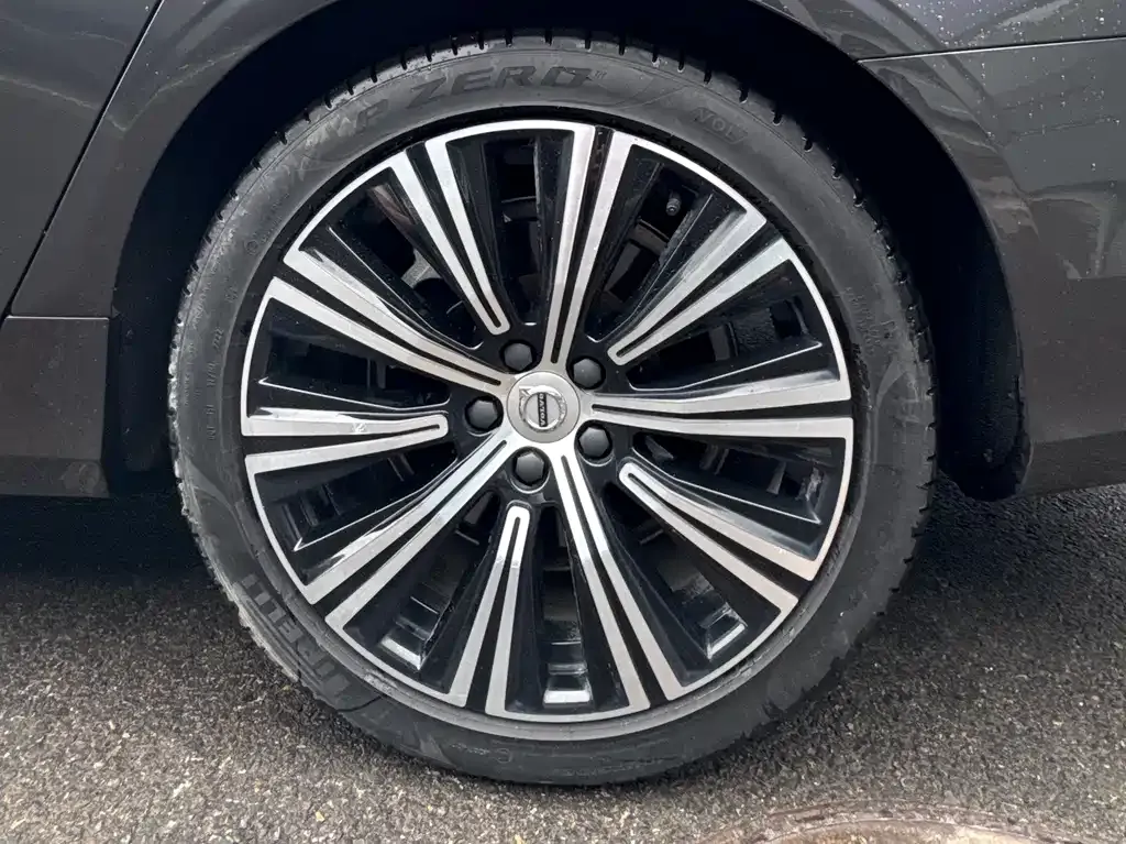 Volvo S90 — фото 8