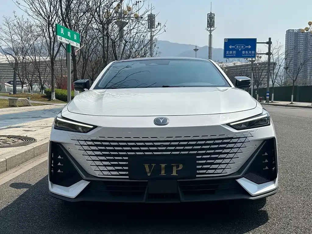 Changan UNI-V 2022 из CN, фото 2
