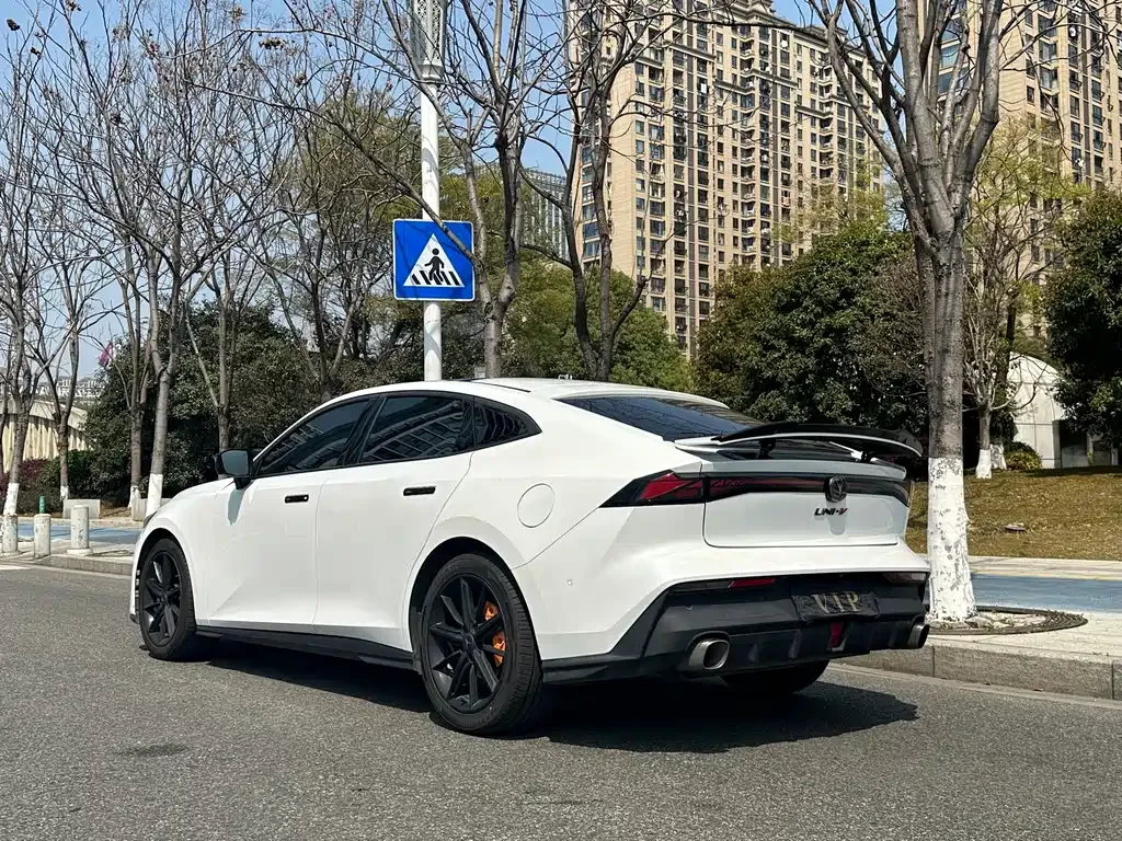 Changan UNI-V 2022 из CN, фото 5