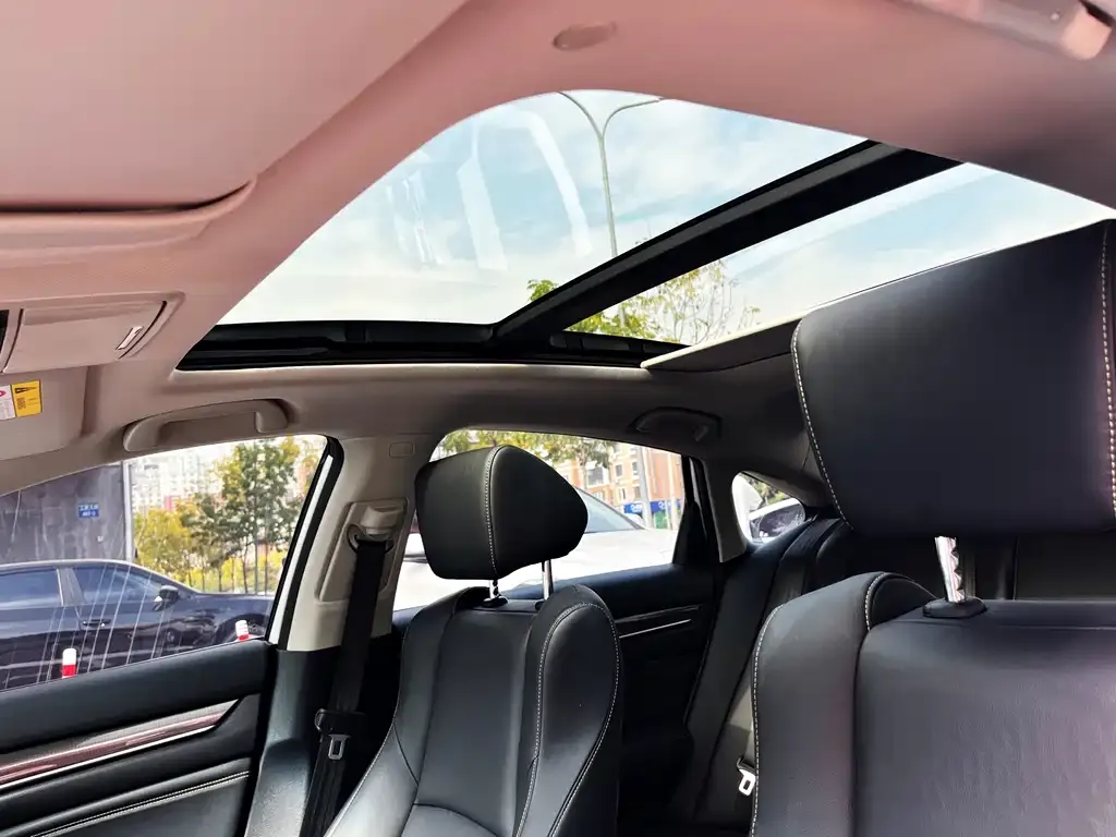 Honda Accord 2023 из CN, фото 7