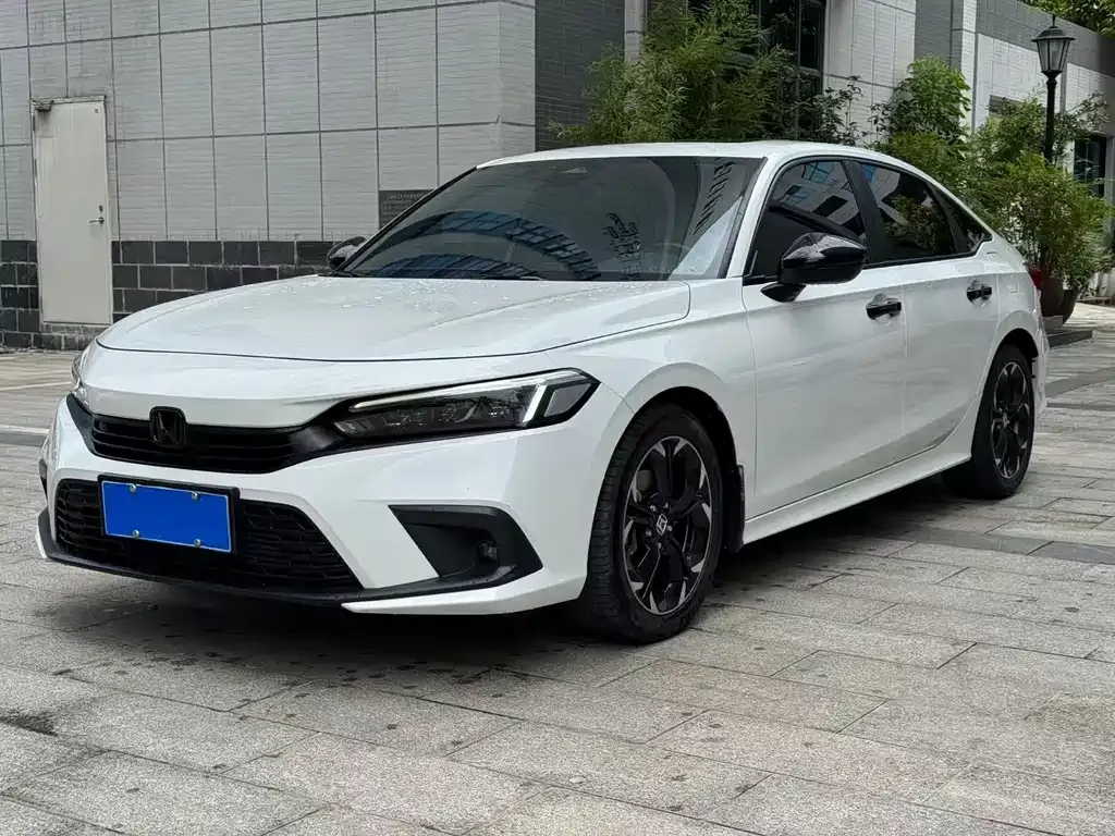 Honda Civic 2023 из CN, фото 1