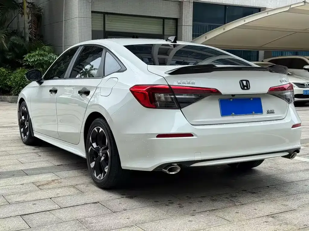 Honda Civic 2023 из CN, фото 10
