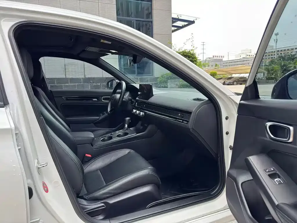Honda Civic 2023 из CN, фото 7