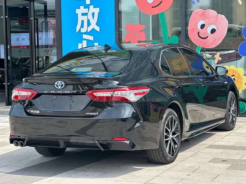 Toyota Camry 2022 из CN, фото 9