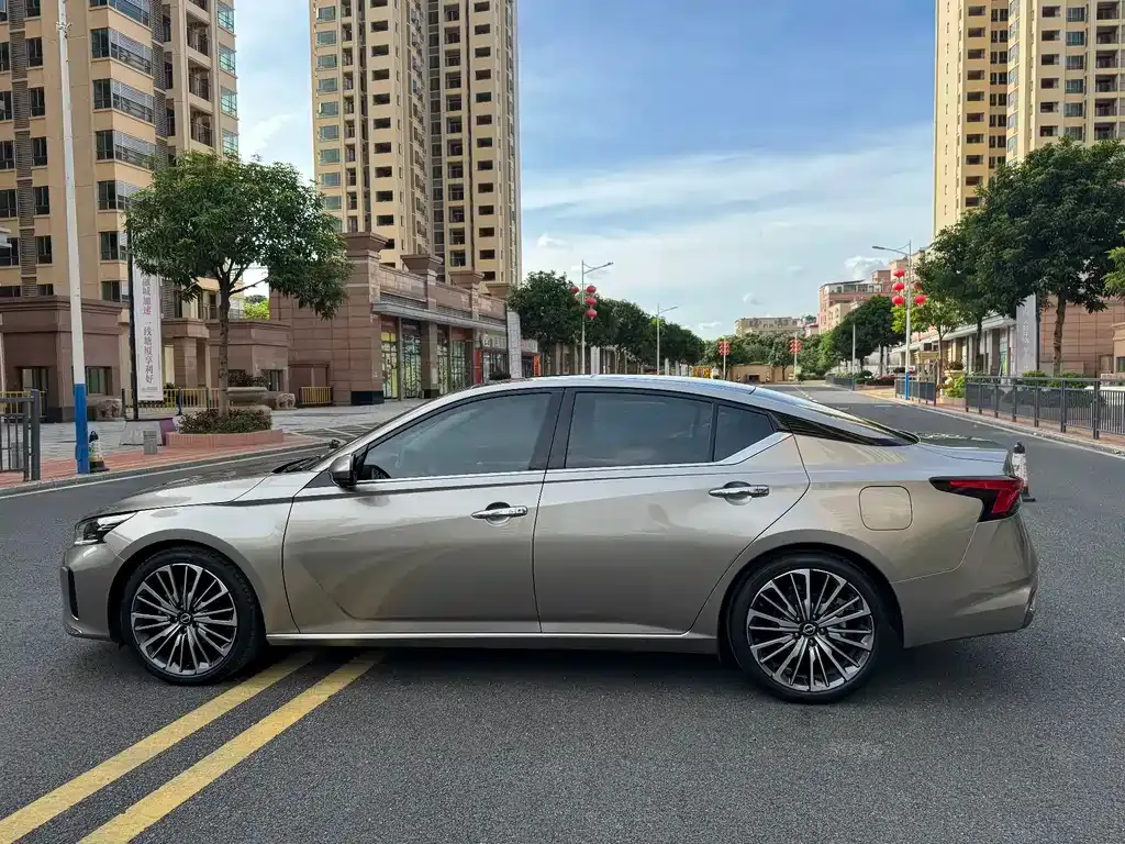 Nissan Teana 2022 из CN, фото 7