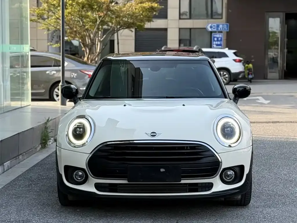 [object Object] Mini Clubman 2022 из CN, фото 3