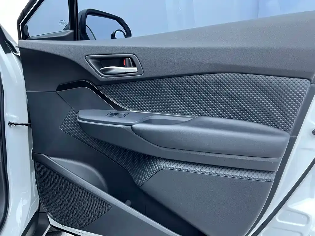 Toyota IZOA 2022 из CN, фото 3