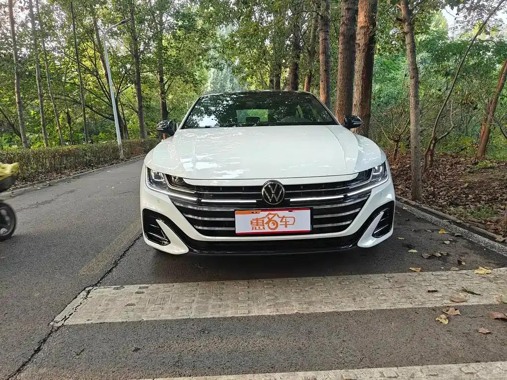 Volkswagen CC 2024 из CN, фото 1