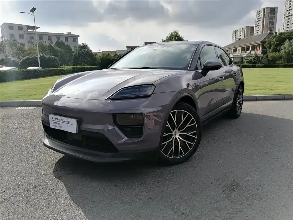 Porsche Macan EV — фото 1