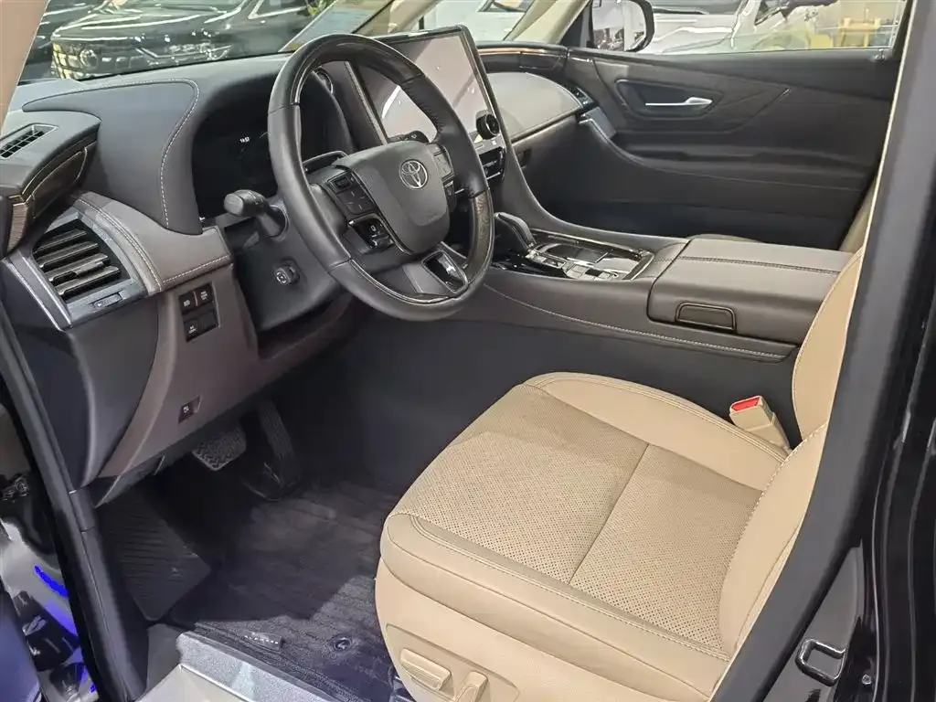 Toyota Alphard 2024 из CN, фото 7