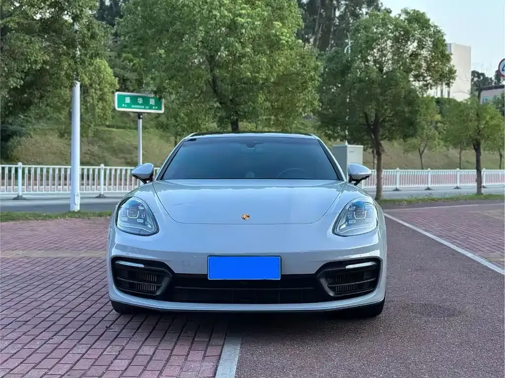 Porsche Panamera — фото 2