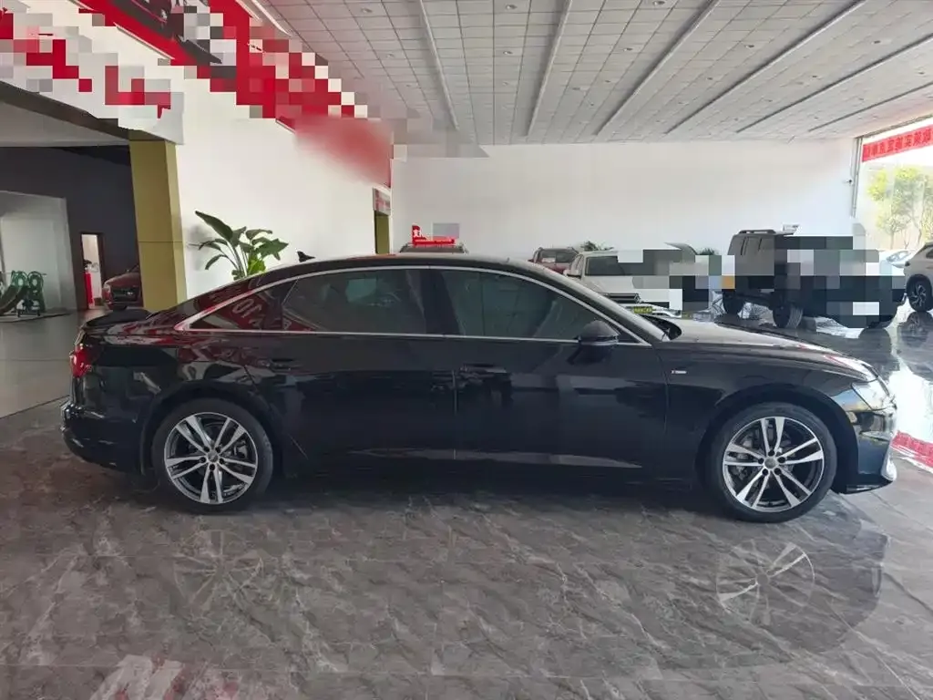 Audi A6L 2021 из CN, фото 4