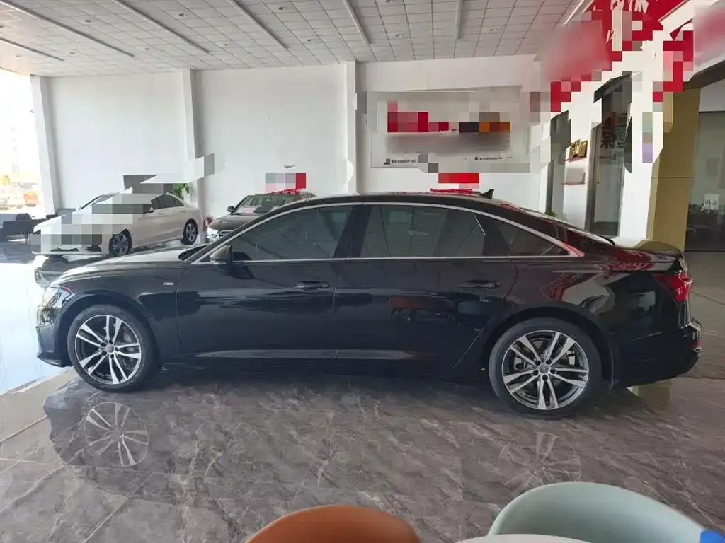 Audi A6L 2021 из CN, фото 7