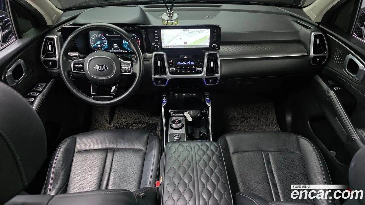 Kia Sorento — фото 7